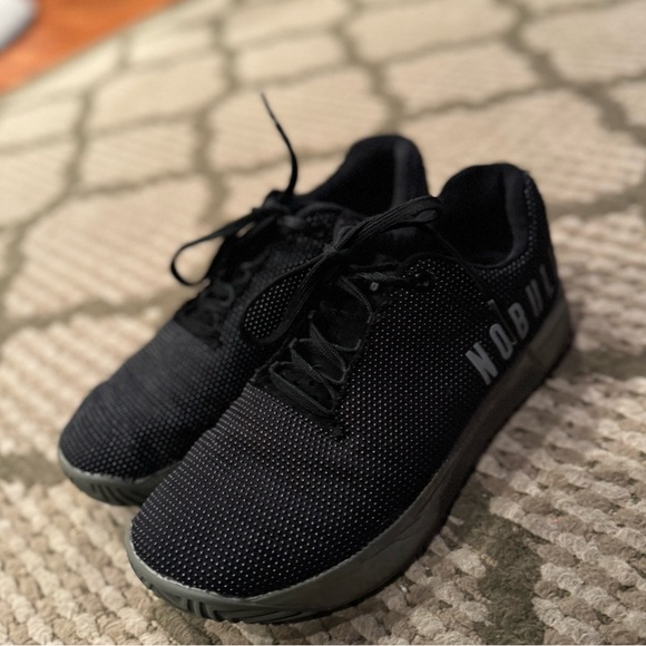 Excellent condition NoBull trainer plus! - Picture 2 of 3